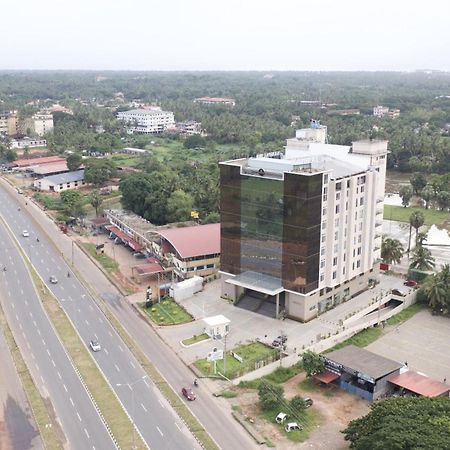 Essentia Manipal Inn Udupi Esterno foto