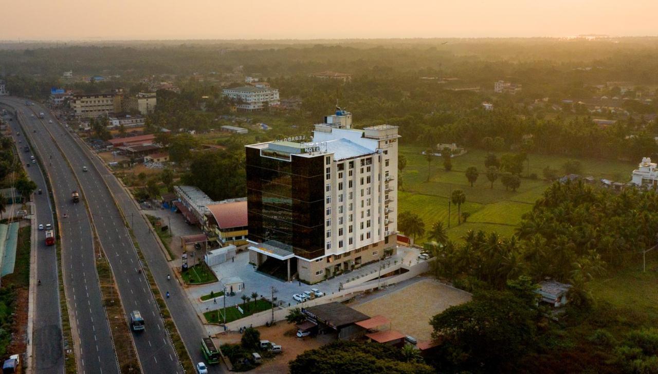 Essentia Manipal Inn Udupi Esterno foto